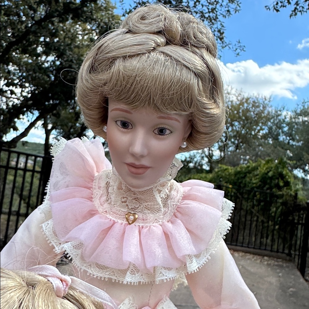 Victorian Style Porcelain Doll Set with Pink and Cream Dresses - Picture 4 of 8